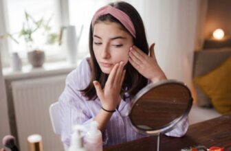 The Essential Guide to Seasonal Skincare Routines